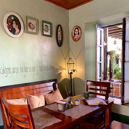 Hotel Del Carmen Tlalpujahua de Rayón Eksteriør bilde